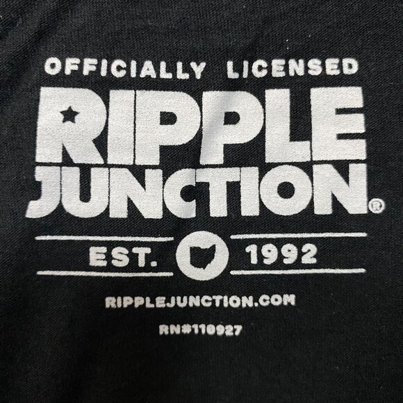 The Texas Chainsaw Massacre Leatherface Horror T-Shirt Size XL - Picture 4 of 4